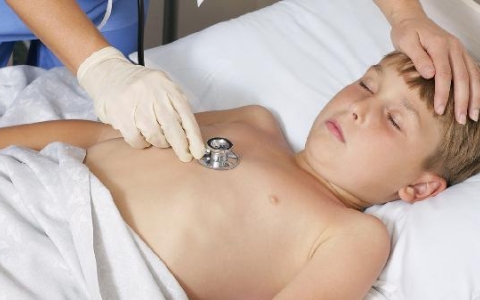 儿童发热惊厥抽搐