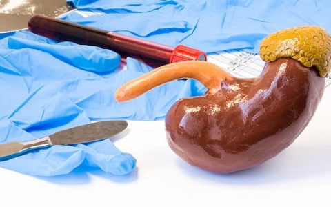 肾囊肿是不是不能喝酒抽烟了