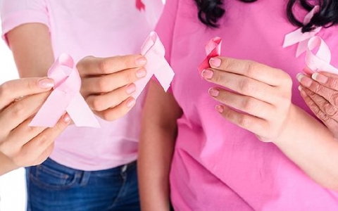 抽脂缩小巨乳不适用人群有哪些？