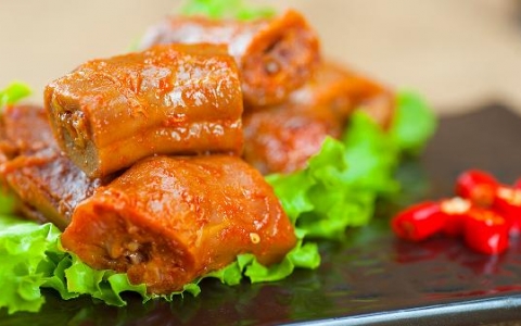 鸡肉粥可以放什么蔬菜给宝宝吃呢