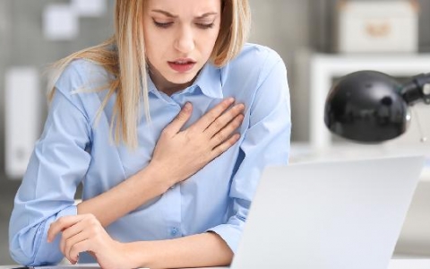 乳腺纤维瘤是什么东西严重吗?3类吗