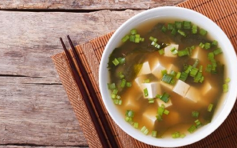 包皮里有白色豆腐渣东西是怎么回事
