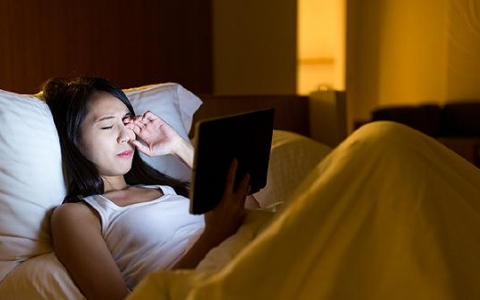 女性经常失眠有什么办法可以帮助睡眠