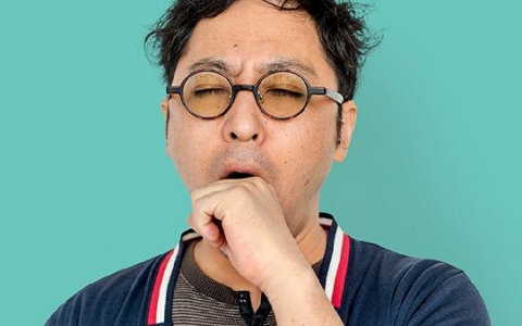 打哈欠流眼泪是怎么回事?
