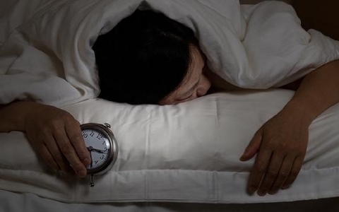 教你一些改善失眠的小方法