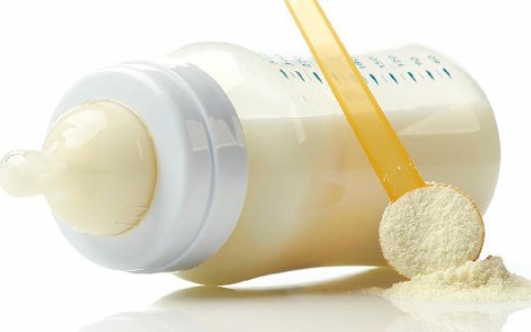 奶粉里的乳铁蛋白有什么作用