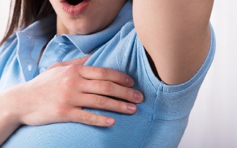 女性腋下体温37.2 正常吗?
